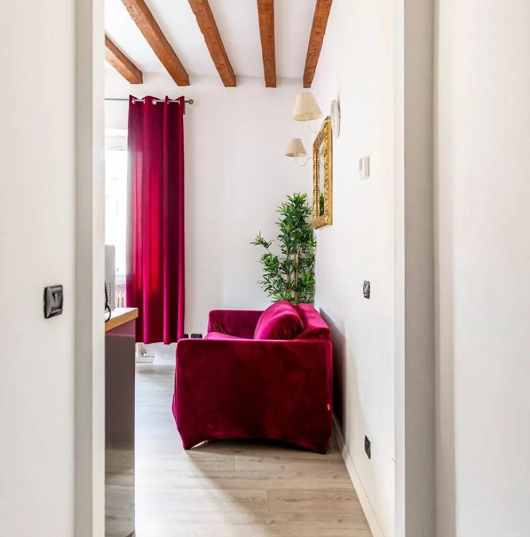 Lovely Brera Milan 0*,  Italy